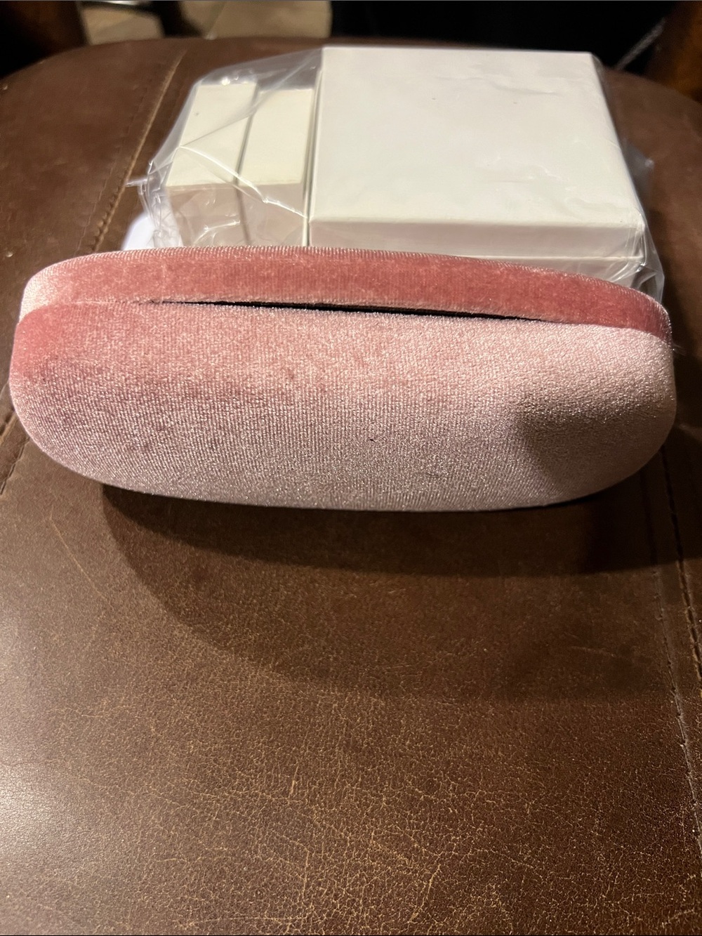 Miu Miu Velvet Eyewear Case in Dusty Pink - Picture 6 of 6